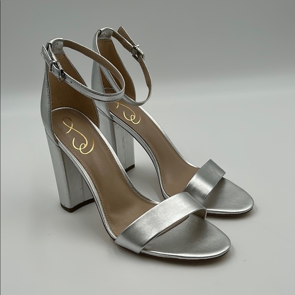 2449- Sam Edelman Yaro Ankle Strap Block Heel Sandals Size 9.5 Silver NWT - Picture 2 of 8